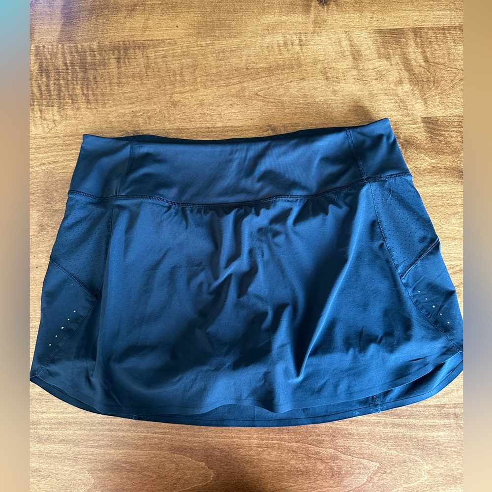 Athleta Run with It Skirt with Built in short with Pockets